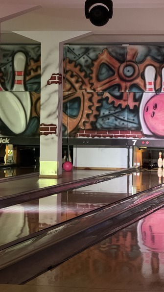 001BowlingR105